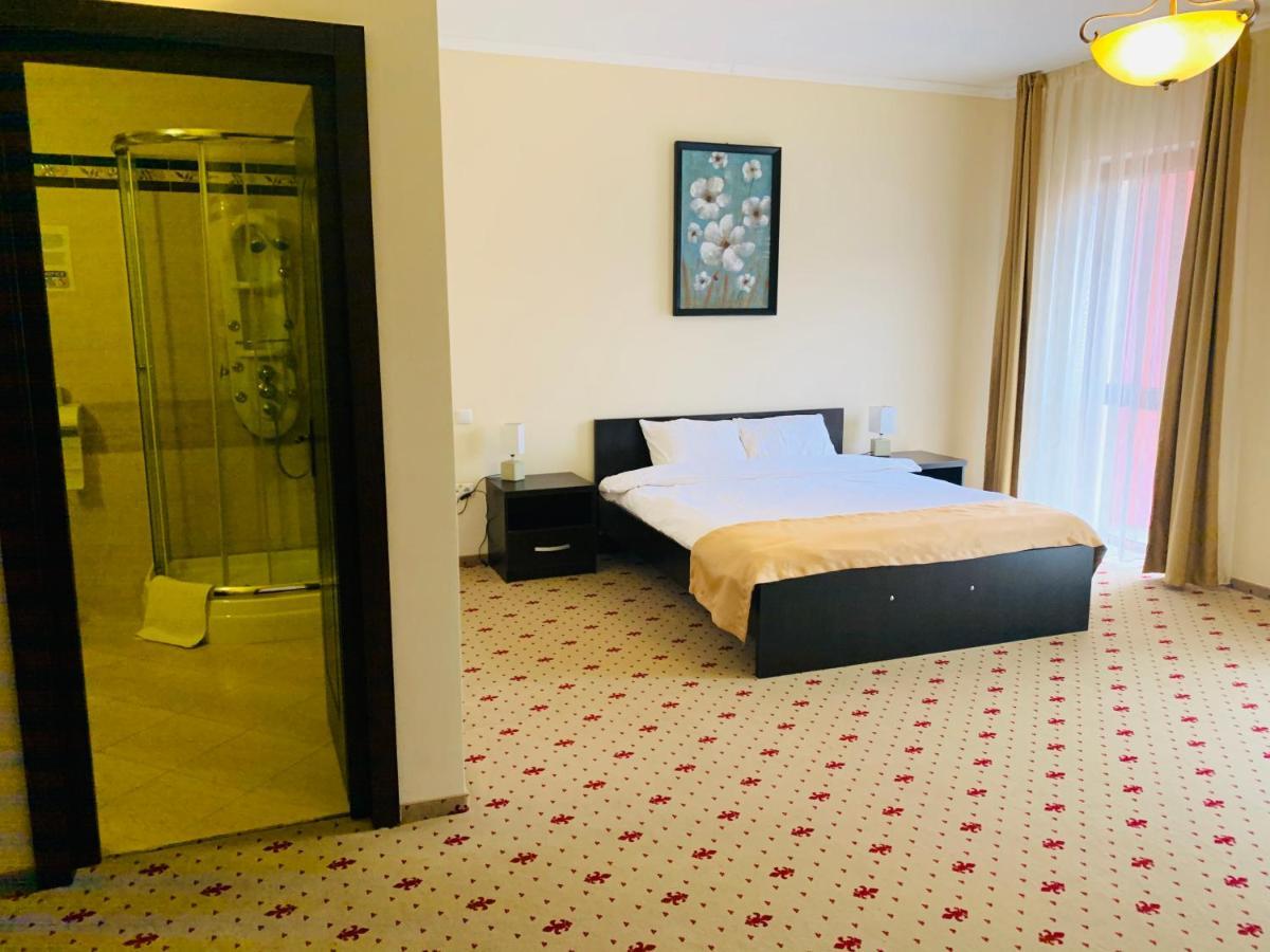 Popasul Romanilor Hotel Zalau Ngoại thất bức ảnh